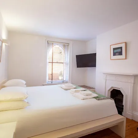 Kellys Hotel-3